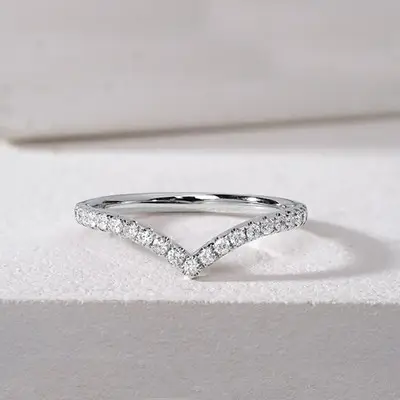 S925 Silver V-Shape Diamond Ring for Women - Image 5