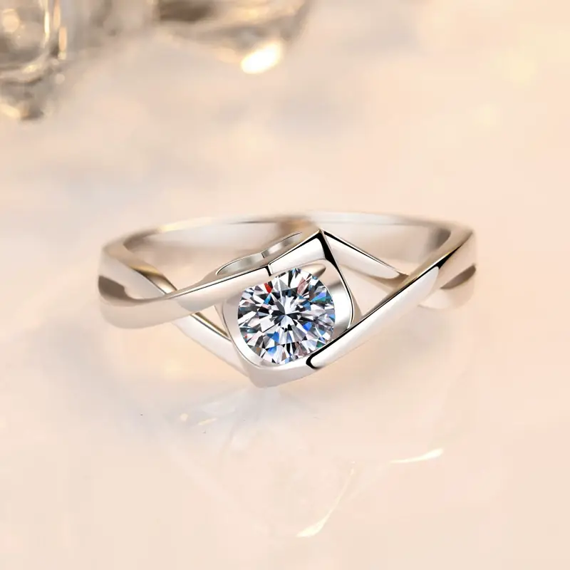 Clearance Mosan Diamond Ring Female 1-2 Karat Platinum PT950 — feature 3