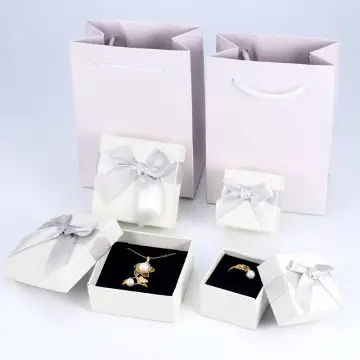 Pearl Rabbit Pendant with Gold Chain — feature 10