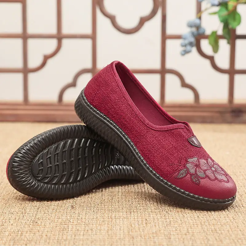Red Floral Slip-On Shoes for Women, Non-Slip Soft Sole Comfortable