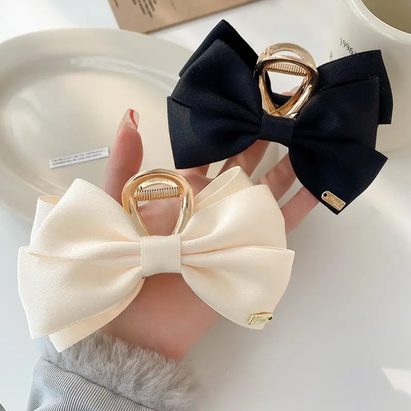 White Deer Bow Hair Clip for Women Autumn Winter - Image 3