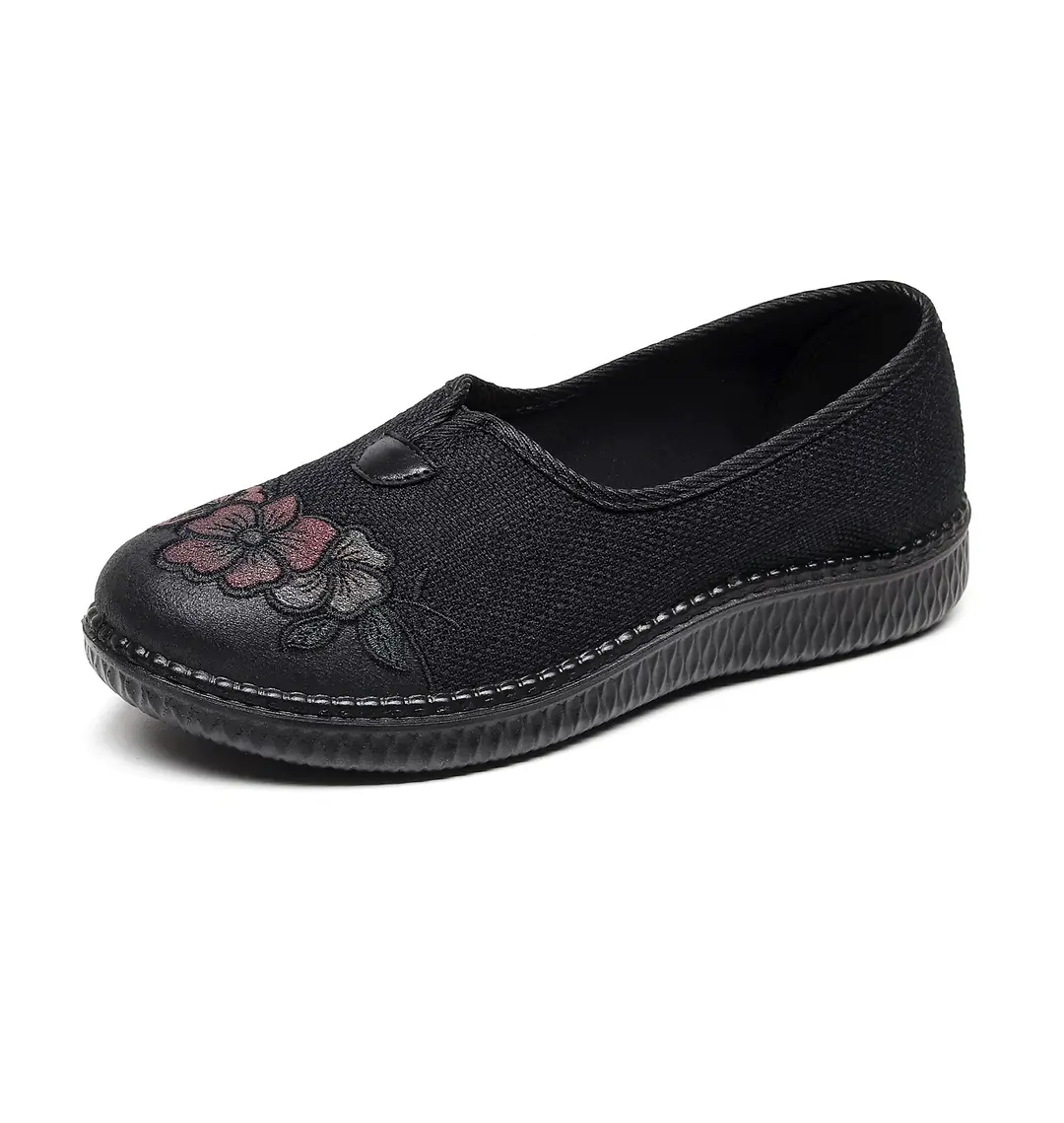 26Th Spring New Style Old Beijing Cloth Shoes for Women, Non-Slip Soft Sole Slip-On Shoes for Middle-Aged and Elderly Mothers, Casual Shoes