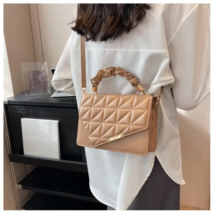 Black Quilted One-Shoulder Women's Handbag — feature 13
