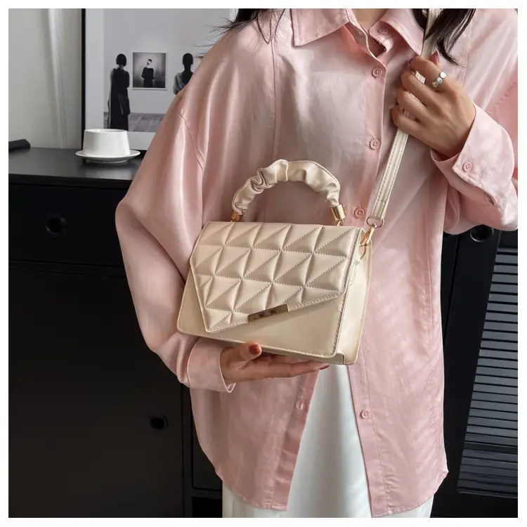 Black Quilted One-Shoulder Women's Handbag — feature 21