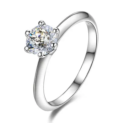 Starlight Queen Six-Claw Diamond Ring for Women - Image 2