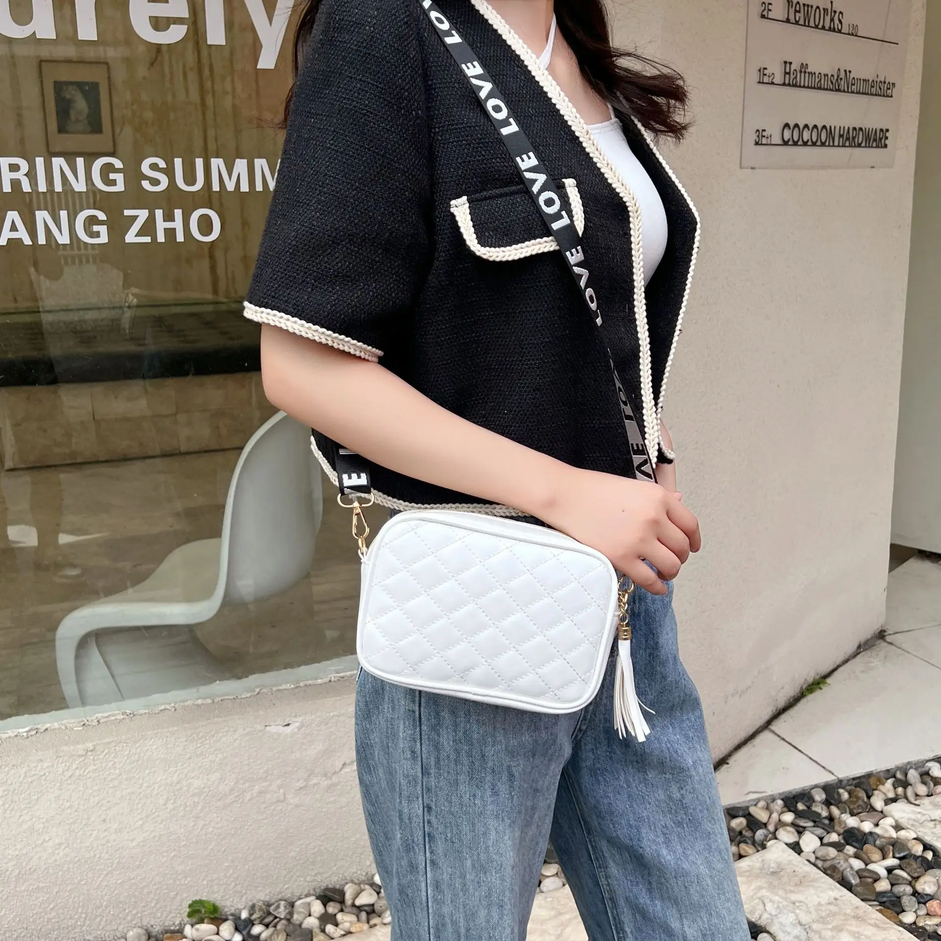 Women Rhombic Embroidered Crossbody Bag White 2023 - Image 7