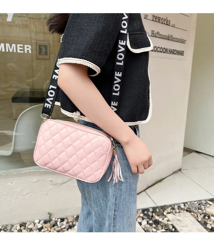 Women Rhombic Embroidered Crossbody Bag White 2023 — feature 18