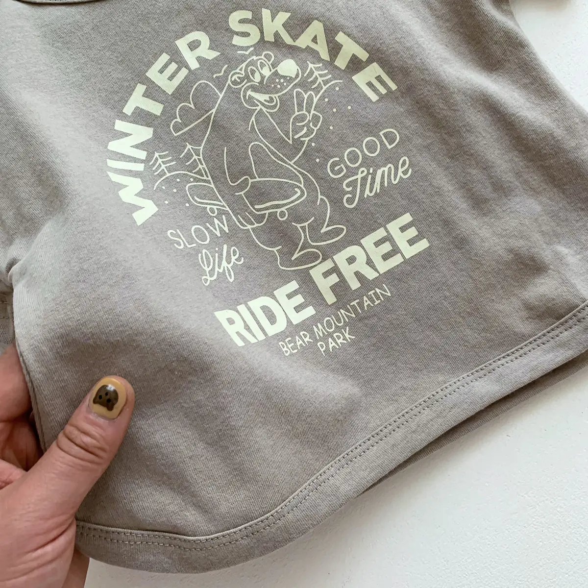 Winter Skate T-Shirt for Kids Girls Boys Cotton Cream — feature 12