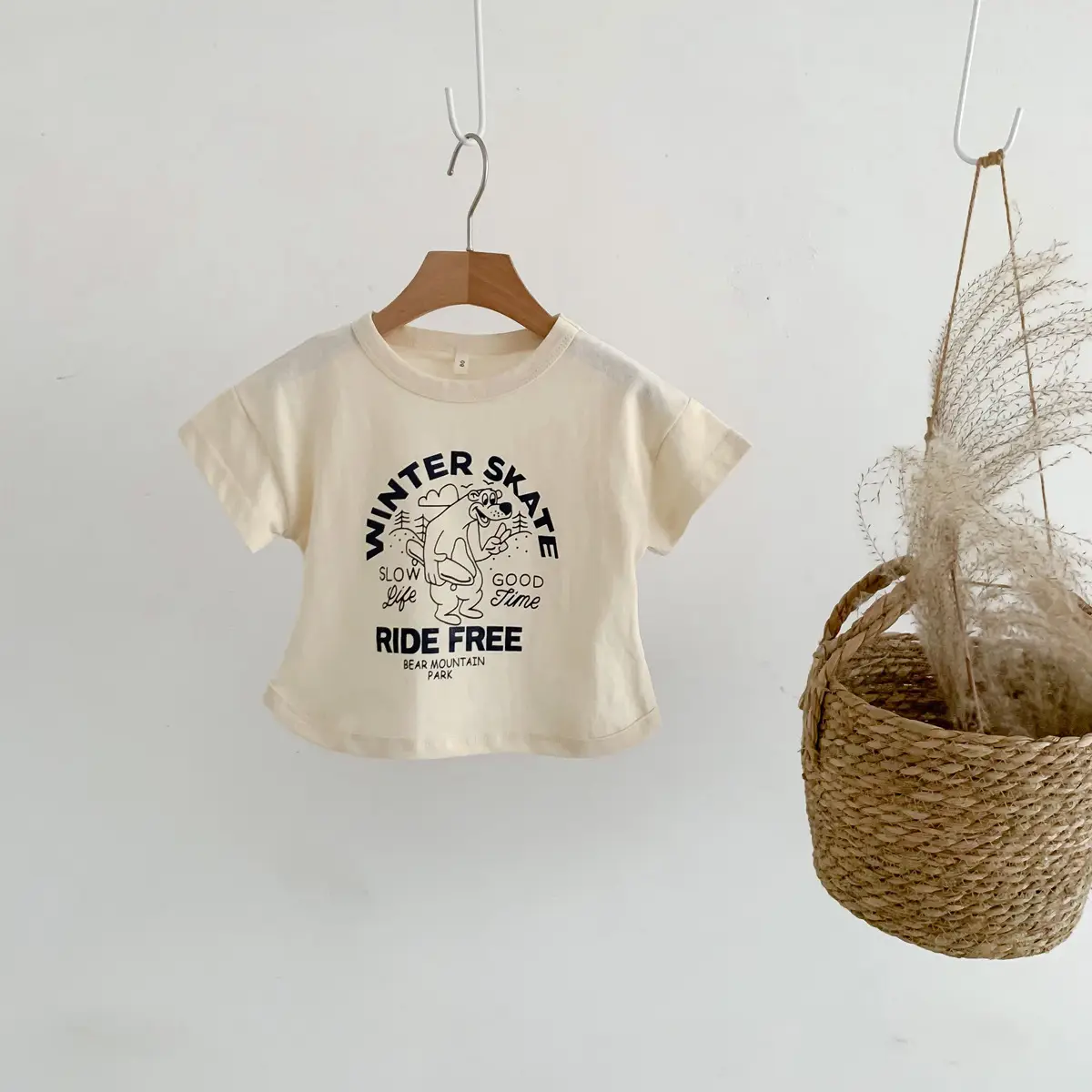 Winter Skate T-Shirt for Kids Girls Boys Cotton Cream — feature 7