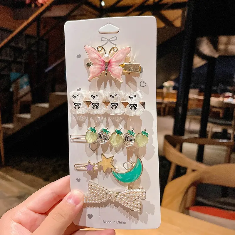 Korean Feather Hairpin Set with Star & Pearl Accessories - Image 17