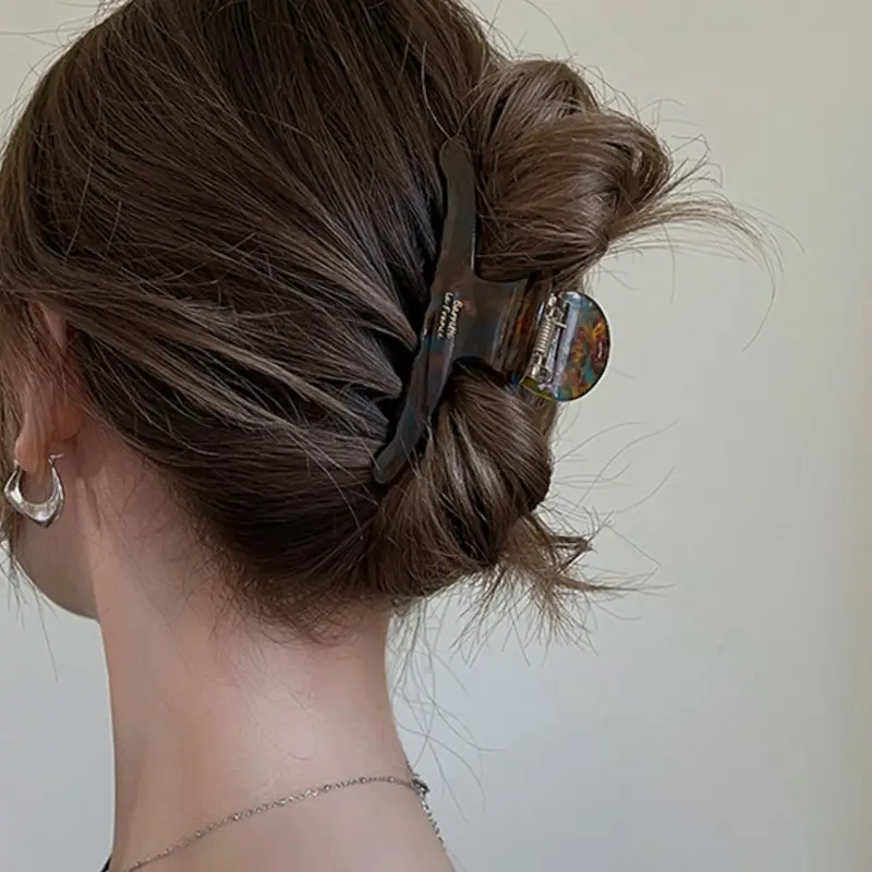 Wooden Hair Clip for Women's Back of Head Shark Clip High-End 2025 - Image 5