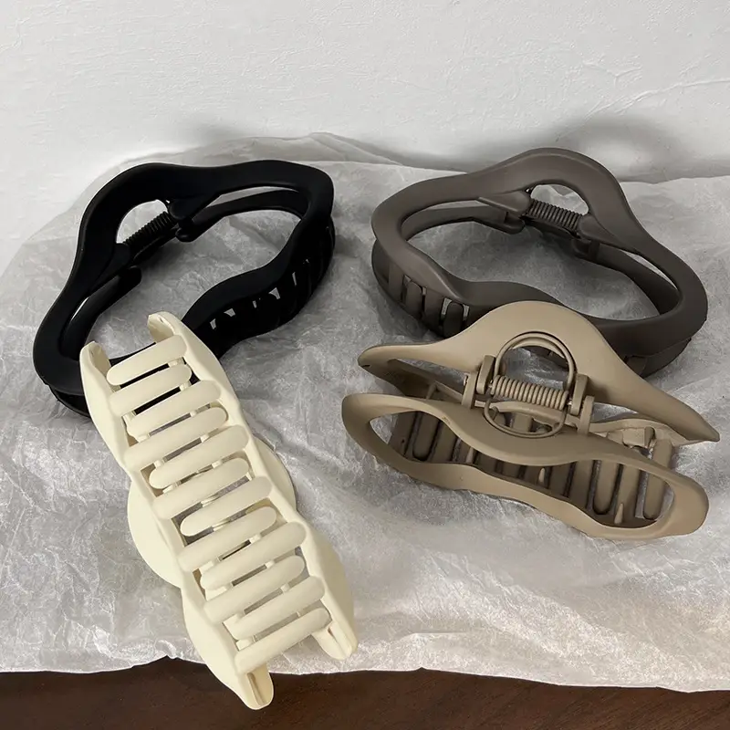 Large Grip Clip for Hair Volume and Styling - Image 6