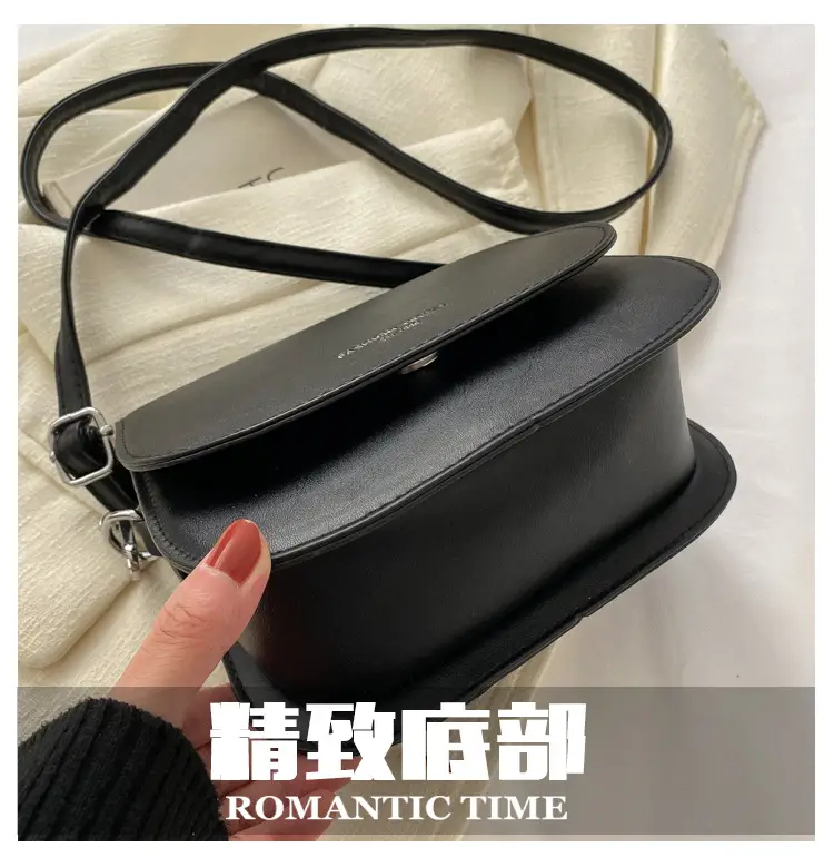 Light Blue Square Shoulder Bag for Women 2023 — feature 4