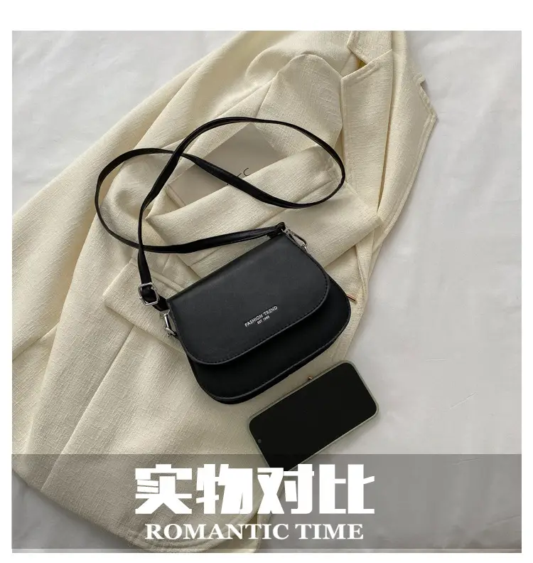 Light Blue Square Shoulder Bag for Women 2023 — feature 5