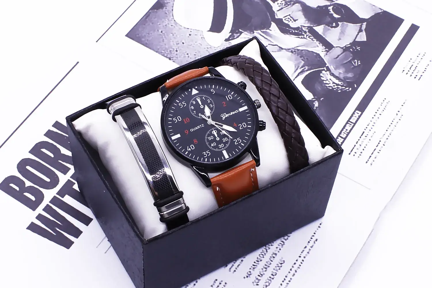 Men's Black Bracelet Quartz Watch with Double Eyes Dial — feature 8