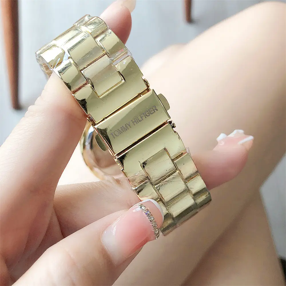 Gold Fake Diamond Six-Pin Female Watch - Image 4