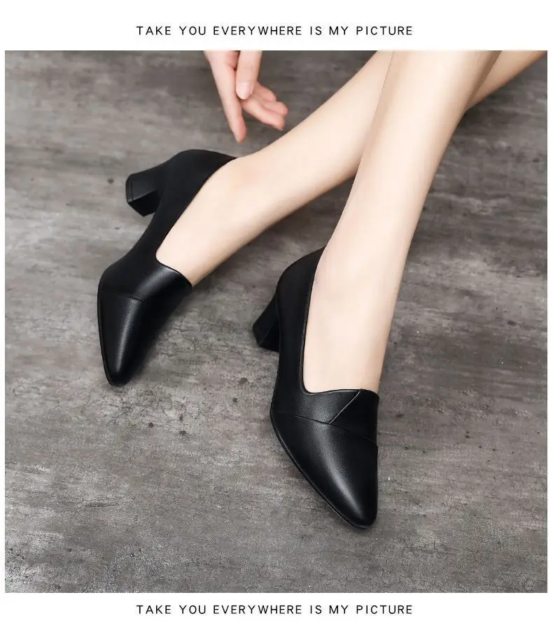 Black Pointed Heel Women's Leather Mules — feature 11