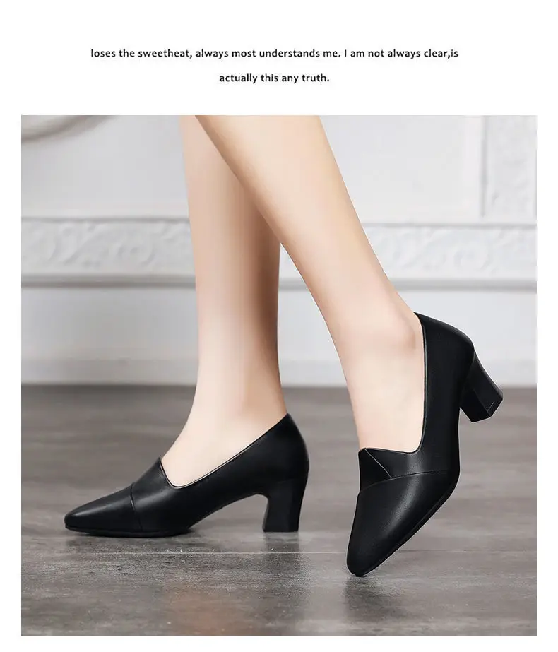 Black Pointed Heel Women's Leather Mules — feature 9