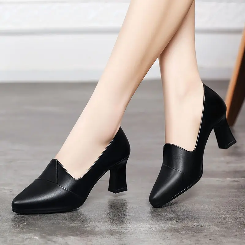 Black Pointed Heel Women's Leather Mules - Image 2