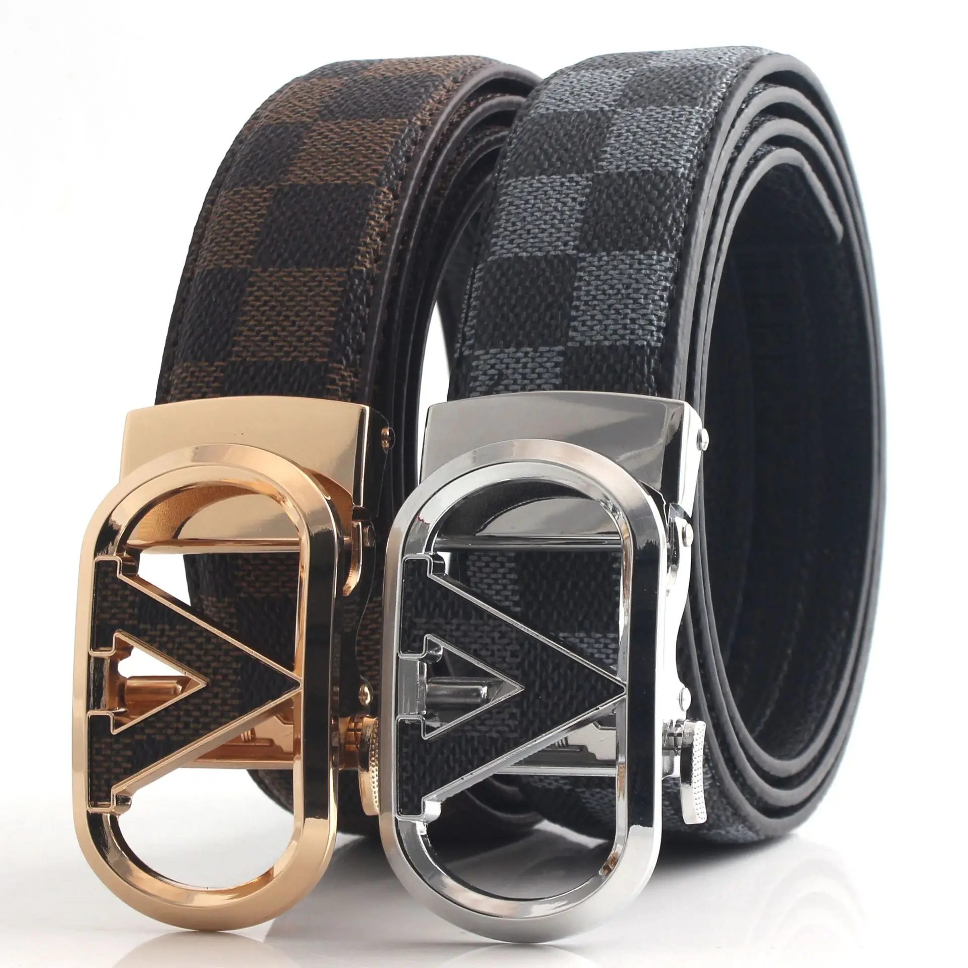 Men's V-Back Leather Belt with Gold Buckle - Image 4