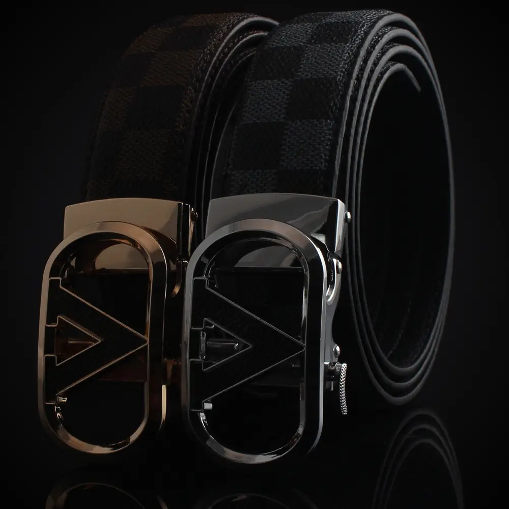 Men's V-Back Leather Belt with Gold Buckle - Image 5