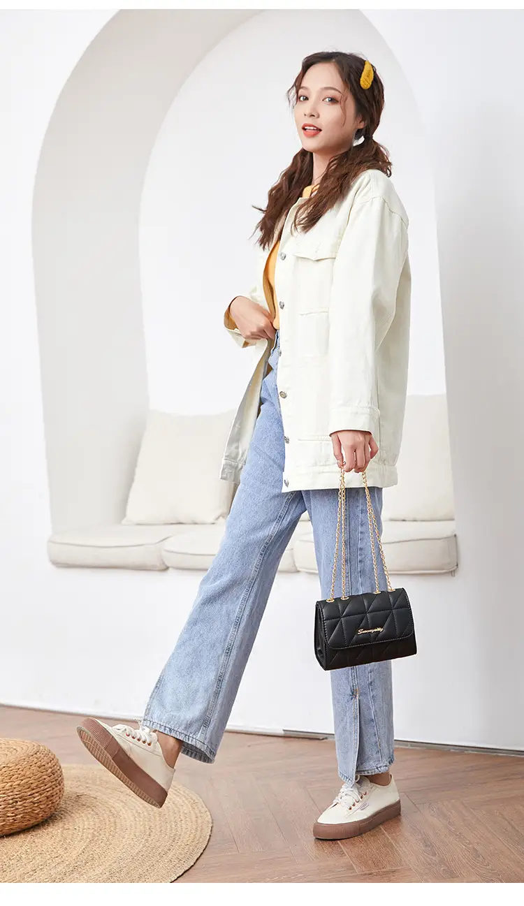 2023 New Letter Decorative Chain Crossbody Bag for Women — feature 12