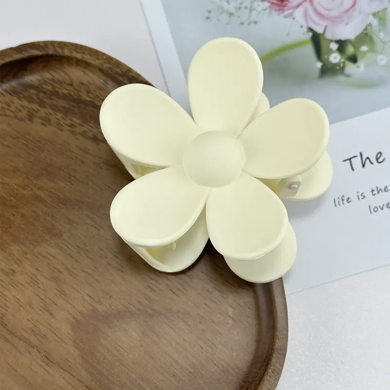 Black 4cm Flower Design Hair Clip for Women - Image 7