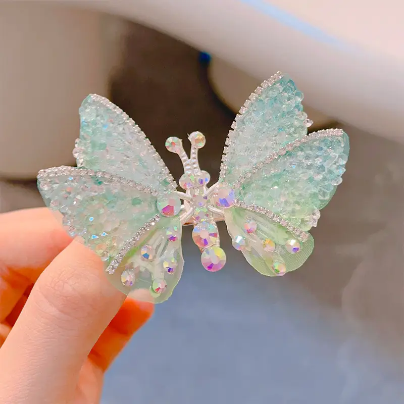Green colored diamond hairpin