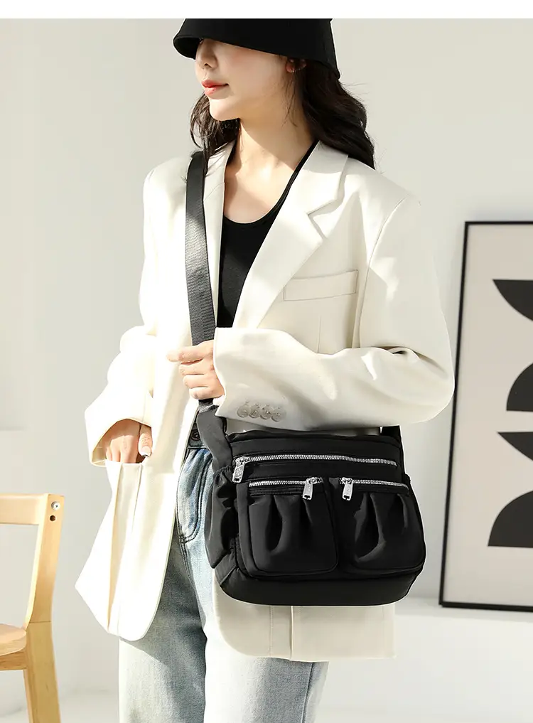 2023 New Pleated Women's Nylon Floral Shoulder Crossbody Bag — feature 22