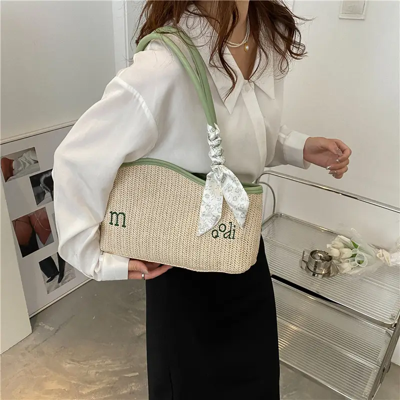 Women's Straw Tote Bag with Bow Decor