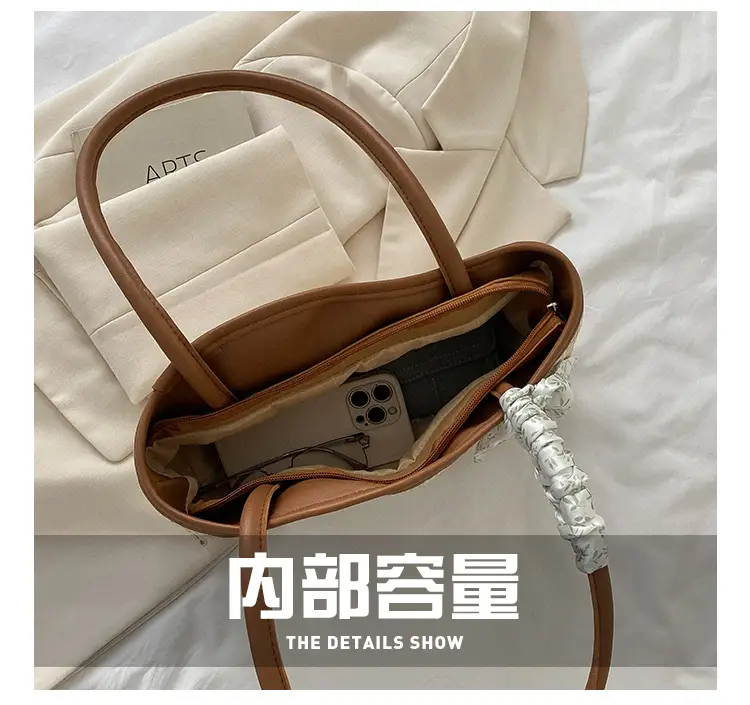 Women's Straw Tote Bag with Bow Decor — feature 7