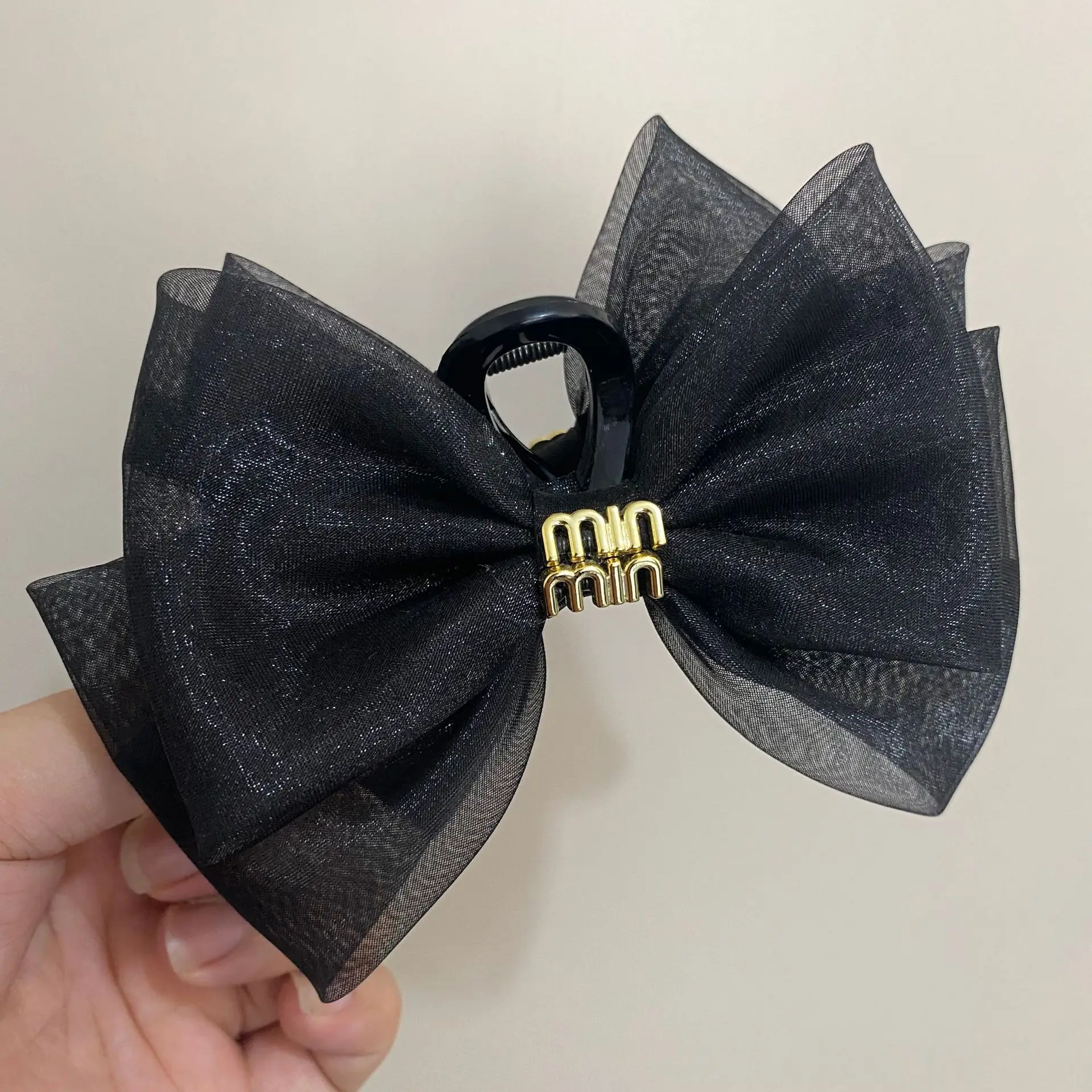 Black Mesh Shark Clip with Gold Clasp - Image 8