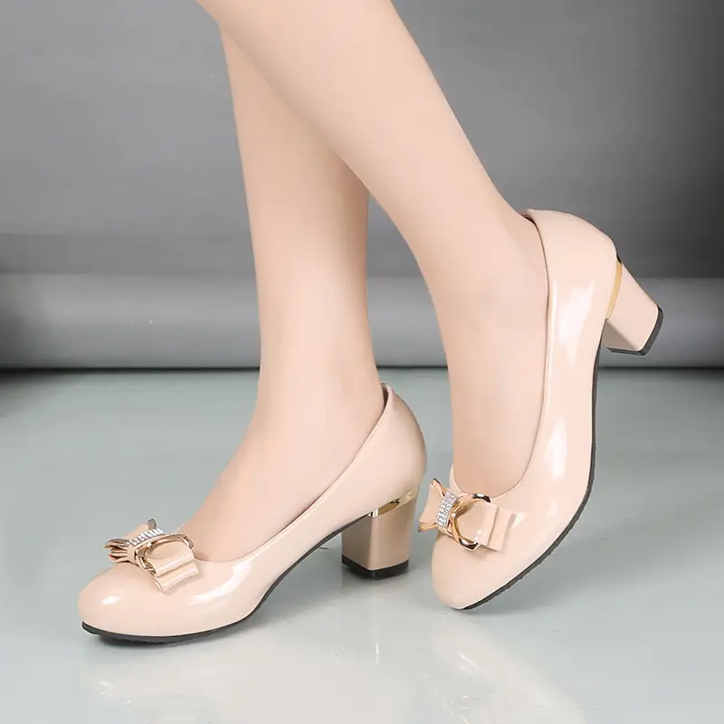 2023 New Thick Heel Women's Single Shoes Joker Set Feet Middle Heel Women's Leather Shoes plus size Professional Work Shoes Four Seasons Single Shoes - Image 6
