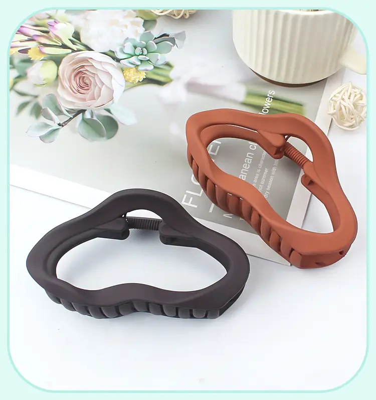 Women's Felt Hair Clip for Irregular Hair Styles Wholesale — feature 7
