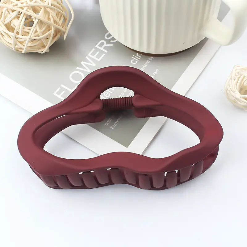 Women's Felt Hair Clip for Irregular Hair Styles Wholesale - Image 3