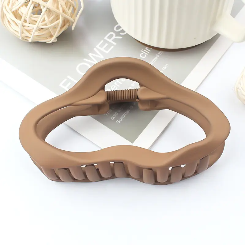 Women's Felt Hair Clip for Irregular Hair Styles Wholesale - Image 5