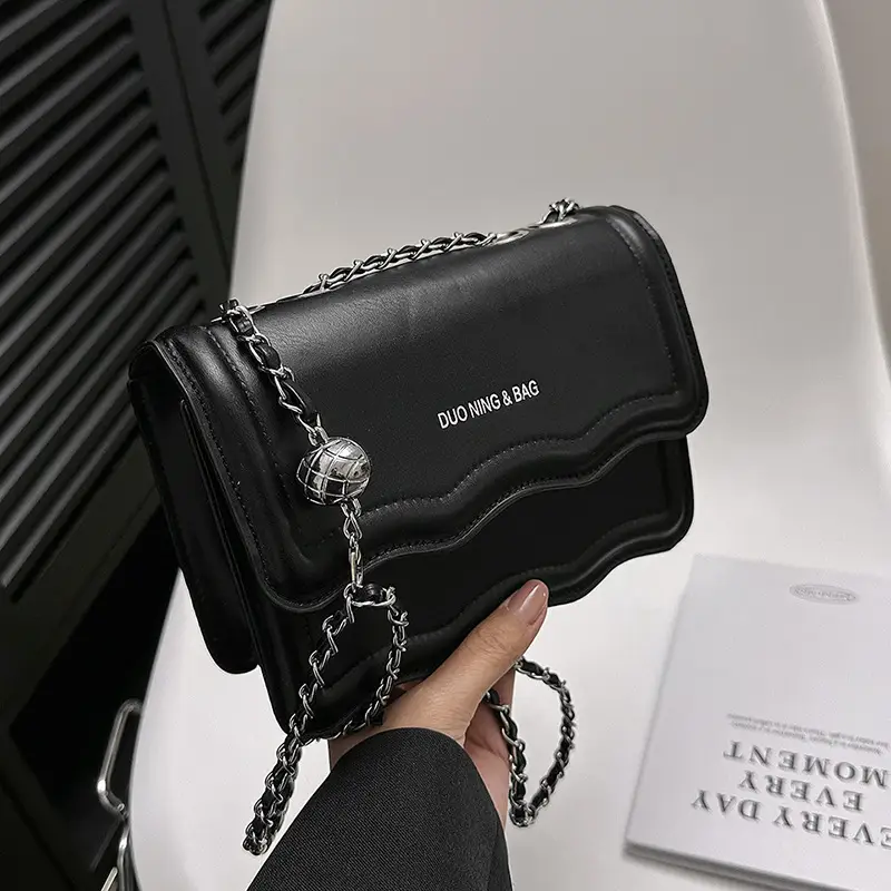 Retro Women's Bag 2023 New Solid Color Chain Crossbody - Image 8