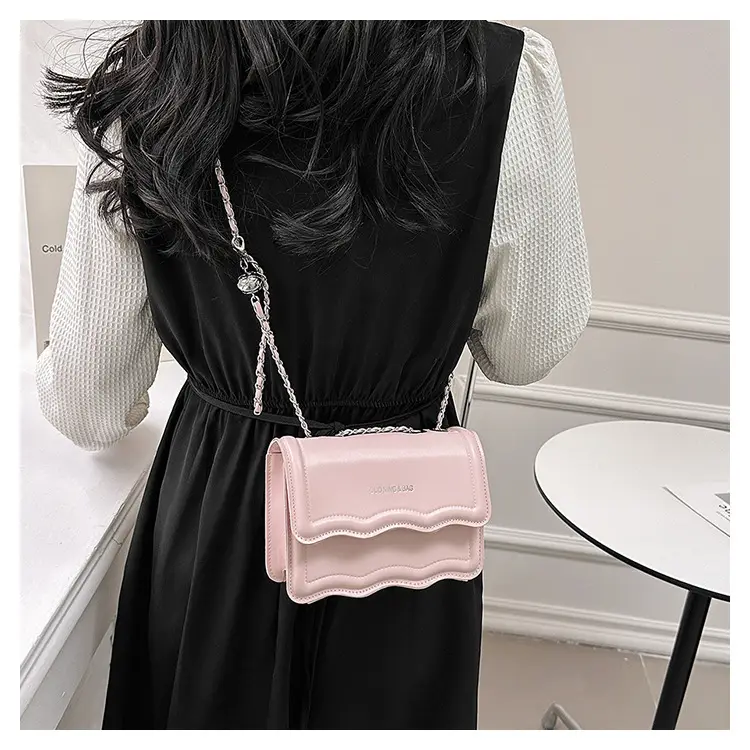 Retro Women's Bag 2023 New Solid Color Chain Crossbody — feature 12
