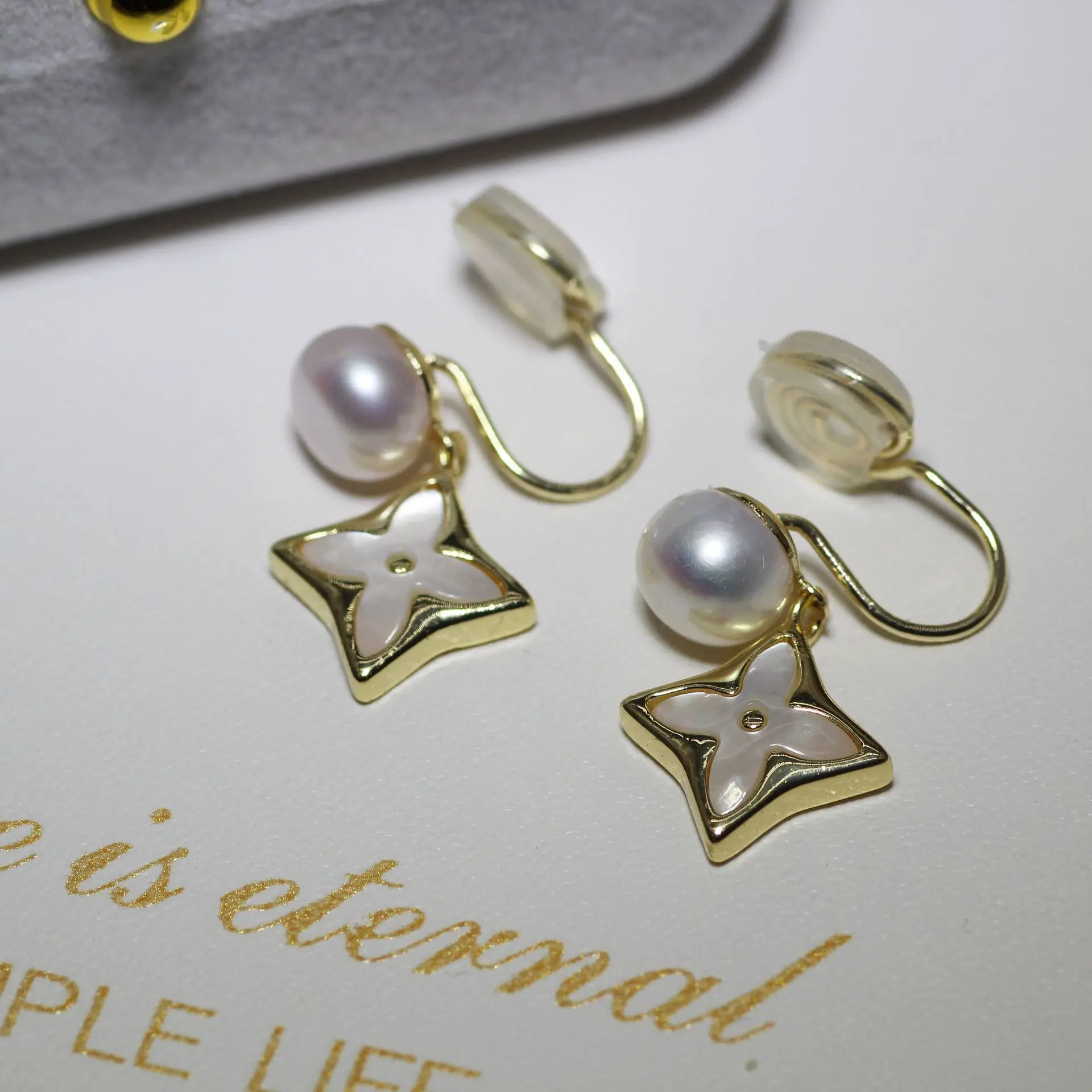 Natural Pearl Pearl Earrings Gold Plated - Image 5