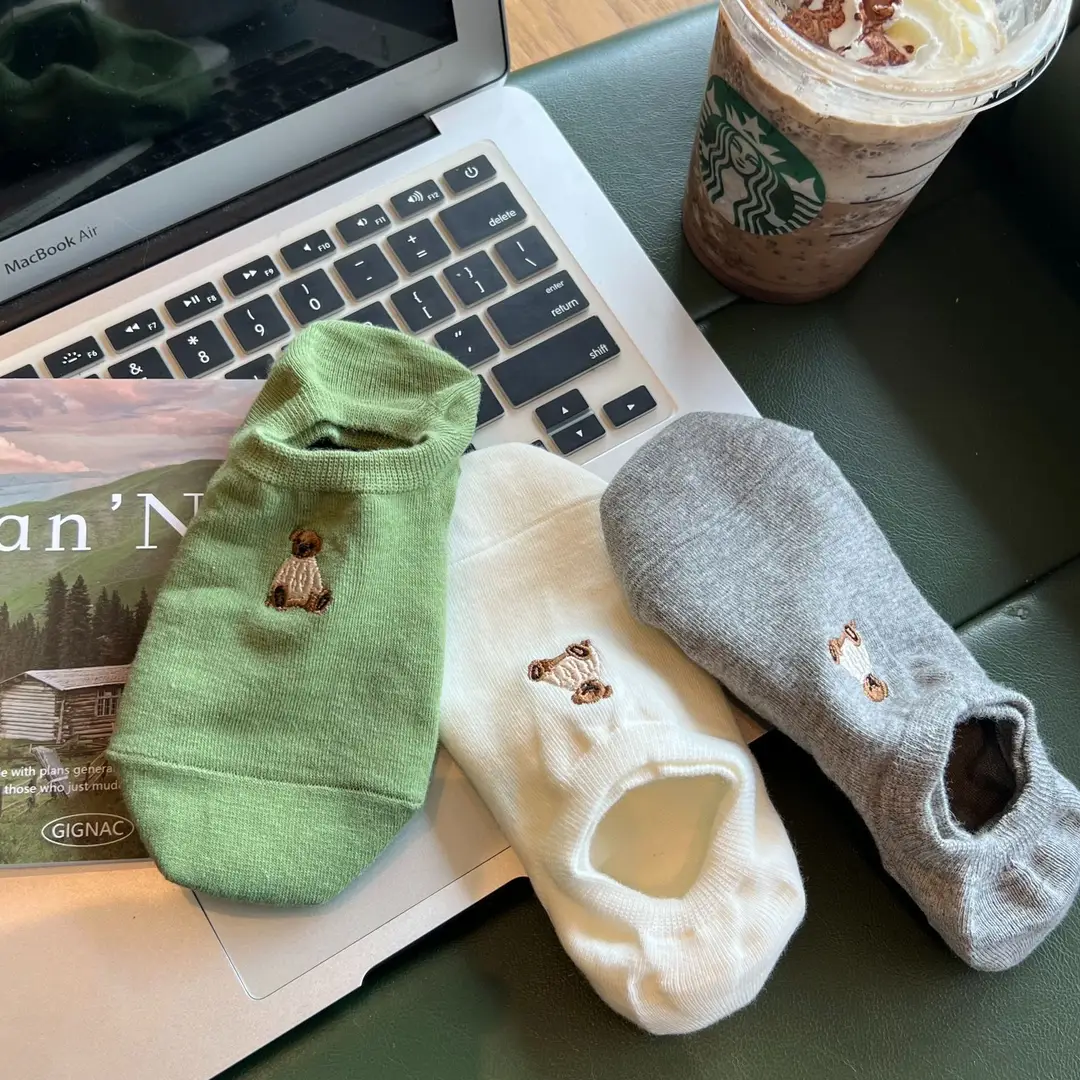 Embroidered Bear Socks Women's Korean-style Boat Socks Summer Non-slip-on-heel Set ins Cute Solid Color Cartoon Socks — feature 3