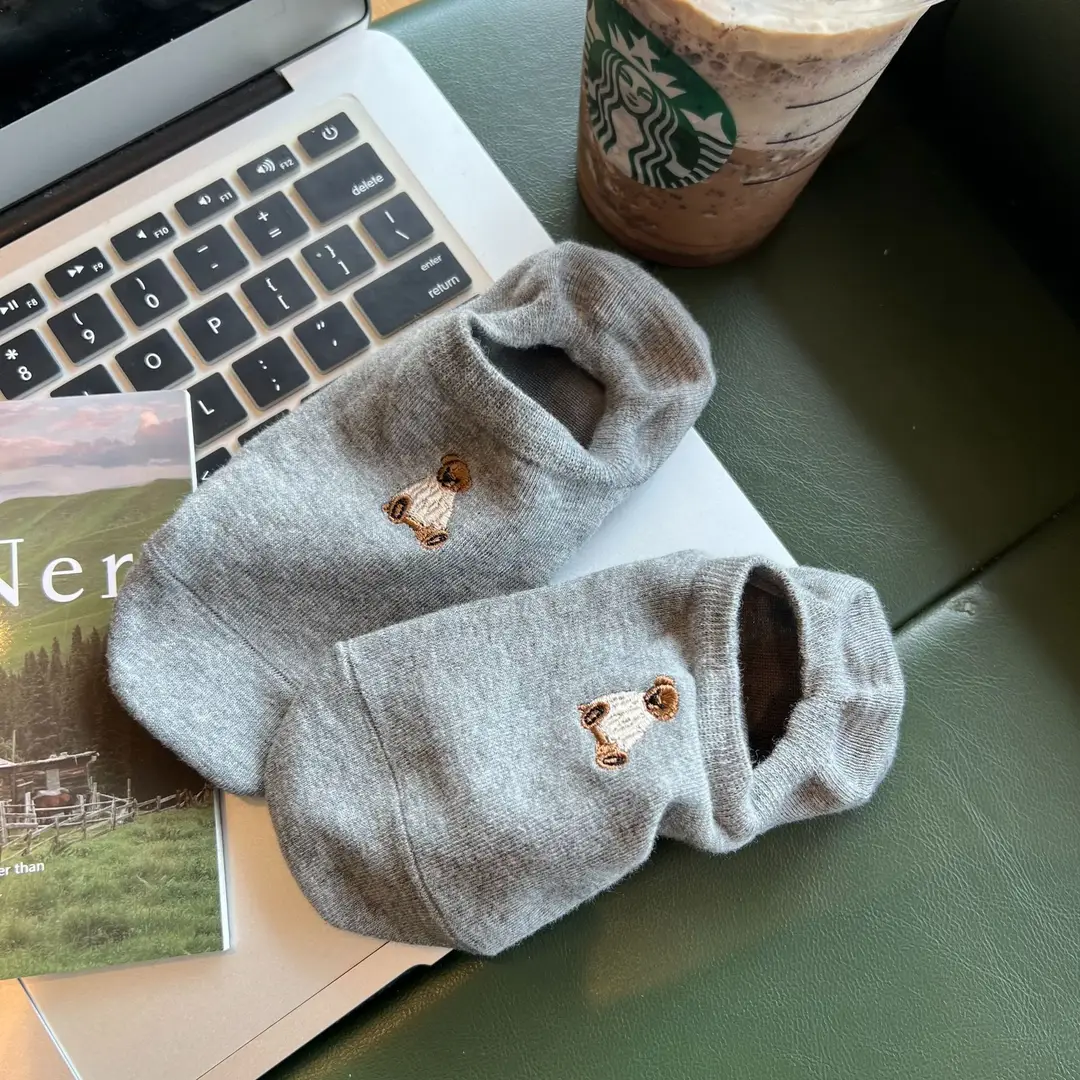 Embroidered Bear Socks Women's Korean-style Boat Socks Summer Non-slip-on-heel Set ins Cute Solid Color Cartoon Socks