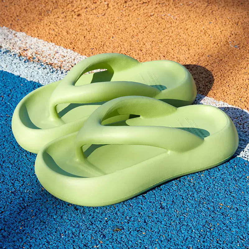 2023 Green Thick-Soled Women's Flip Flops