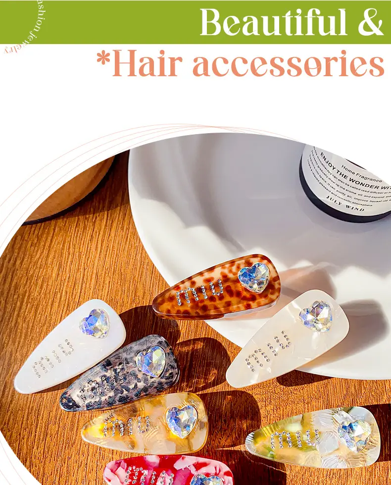 Korean Style Acetic Acid Plate Hairpin Love Diamond Clip — feature 4