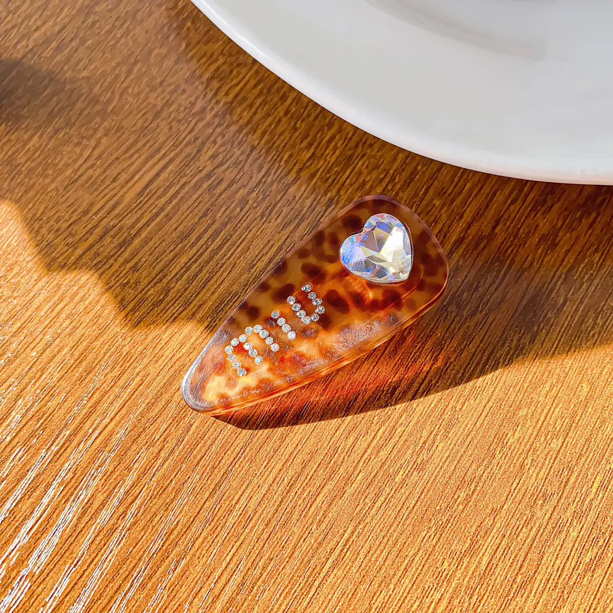Korean Style Acetic Acid Plate Hairpin Love Diamond Clip - Image 3
