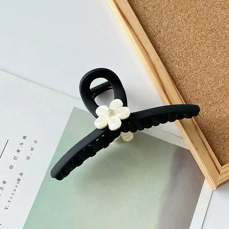 2023 New Large Hair Grip Clip Net Red Female Back Head Hairpin Hair Volume Shark Clip Headdress - Image 29