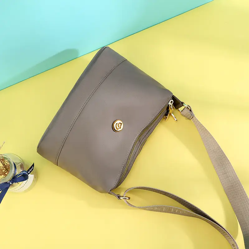 New Women's Nylon Shoulder Bag Crossbody Large Capacity - Image 11