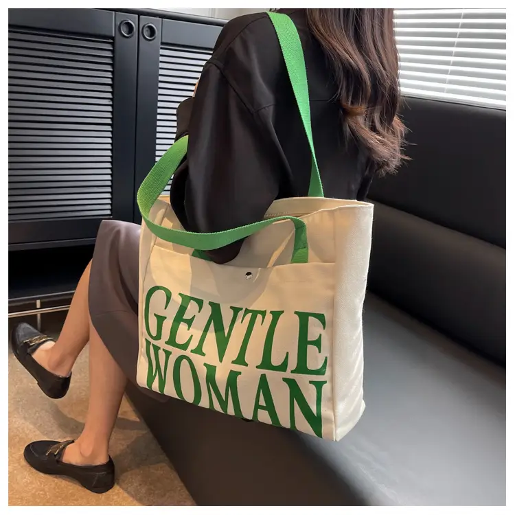 Gentle Woman Canvas Shoulder Bag Large 2023 — feature 15