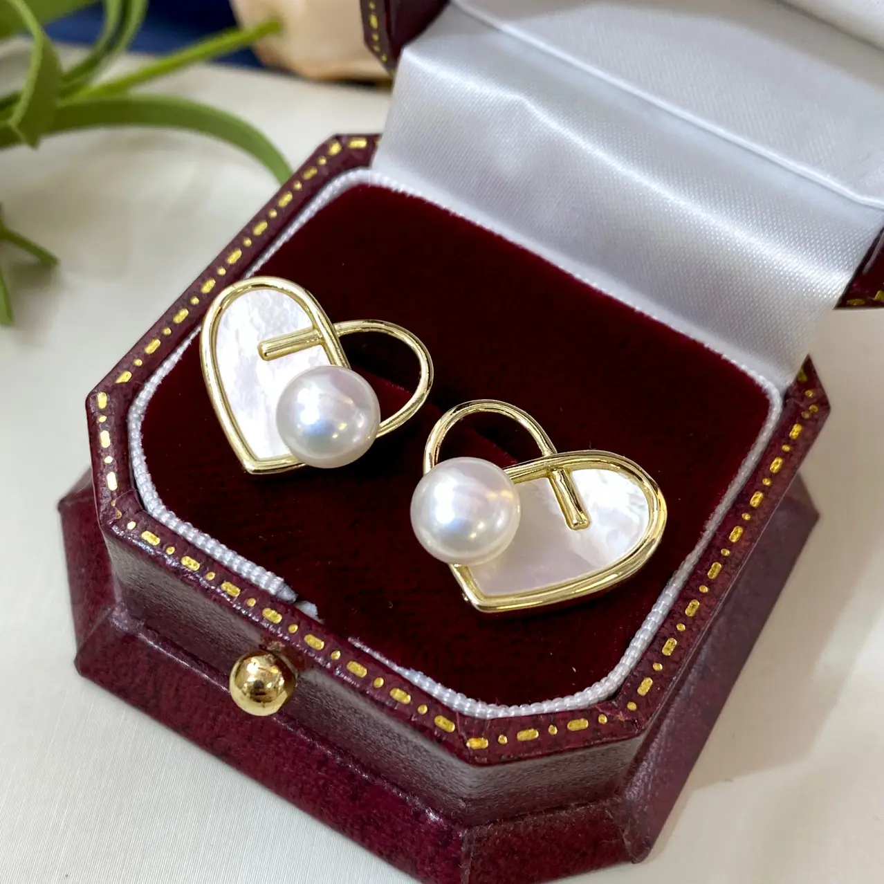 925 Gold Pearl Heart Earrings 2023 New