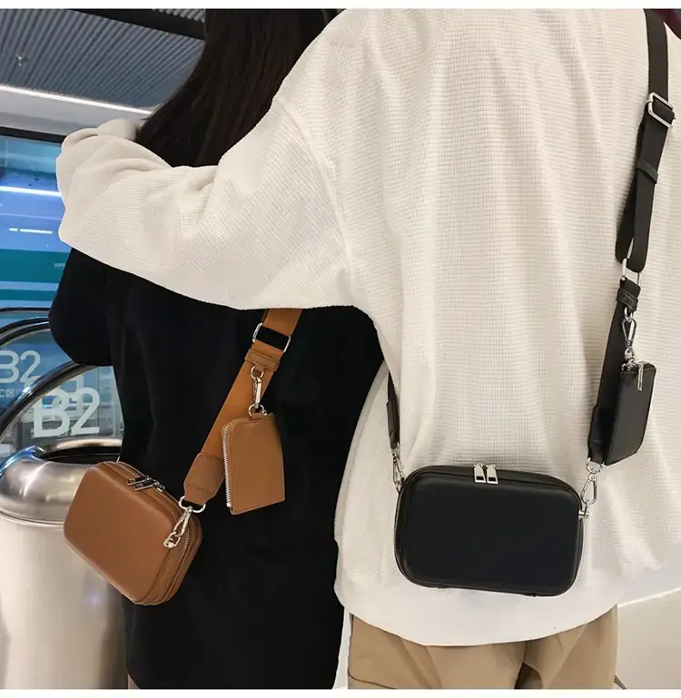 Men's Black Crossbody Bag 2022 Korean Style — feature 20