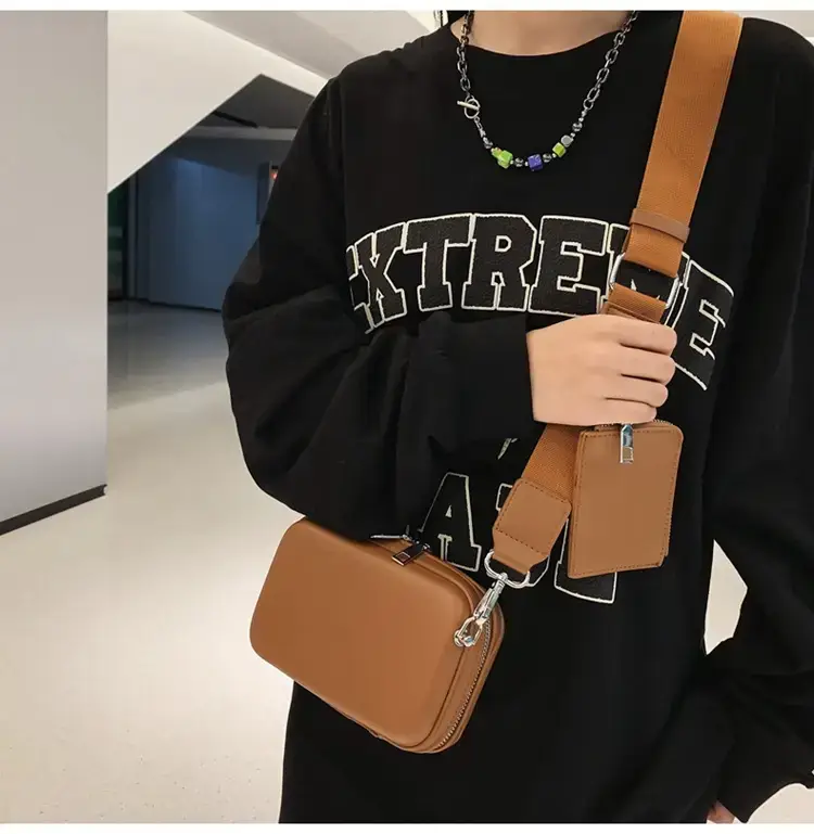 Men's Black Crossbody Bag 2022 Korean Style — feature 21